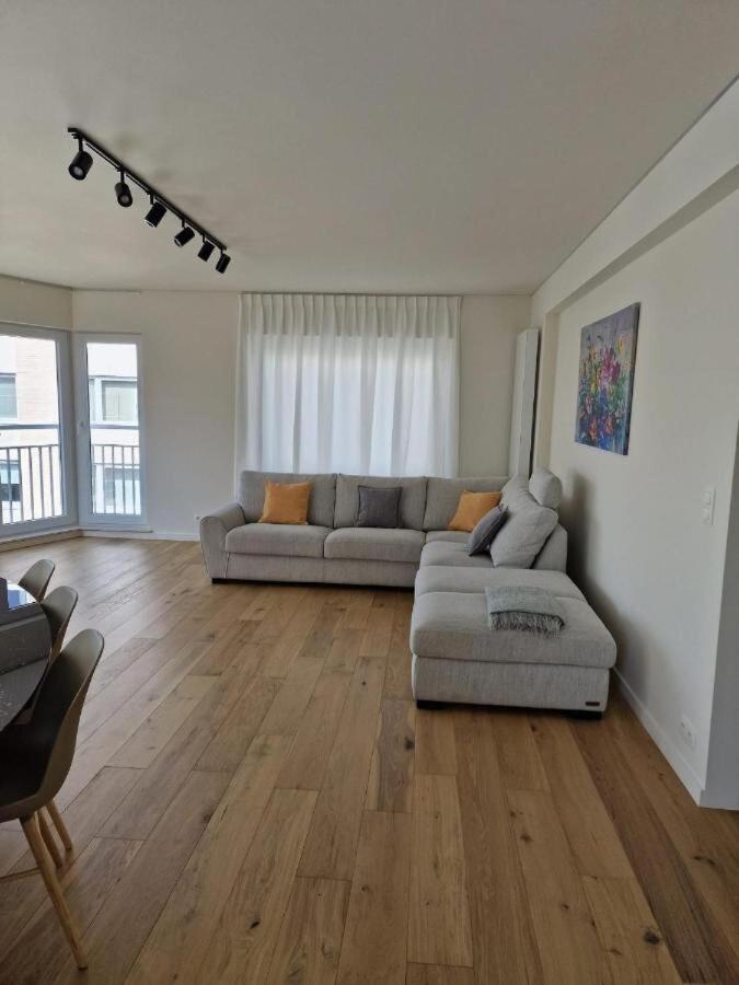 Luxury Renovated 3 Rooms Apartment Ostend Exterior photo