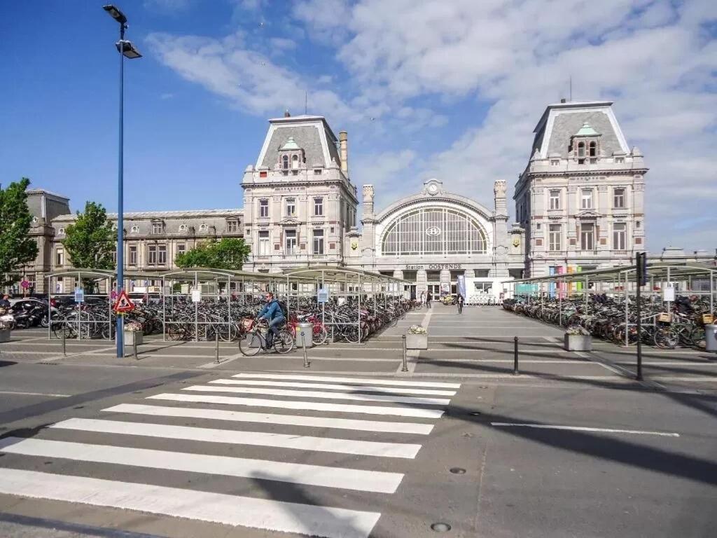 Luxury Renovated 3 Rooms Apartment Ostend Exterior photo